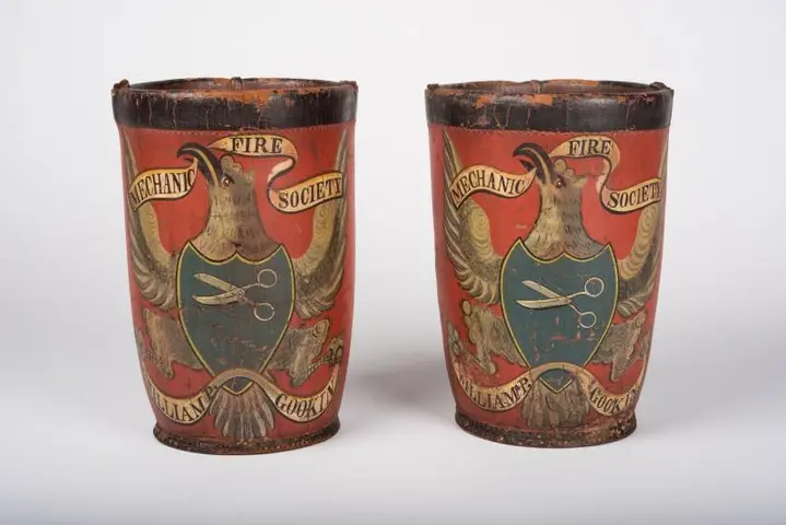 Unrecorded artist (American), Pair of fire buckets, Portsmouth, New Hampshire, ca. 1839, leather and paint. Jonathan and Karin Fielding Collection, L2015.41.189 