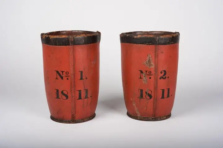 Unrecorded artist (American), Pair of fire buckets, Portsmouth, New Hampshire, ca. 1839, leather and paint. Jonathan and Karin Fielding Collection, L2015.41.189 